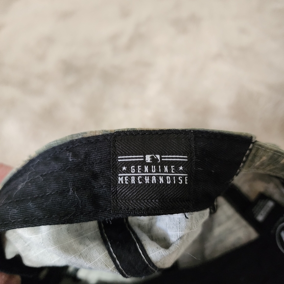 47 Brand Green Camo NY Mets Hat with Black Emblem. Excellent Condition. - Picture 4 of 4